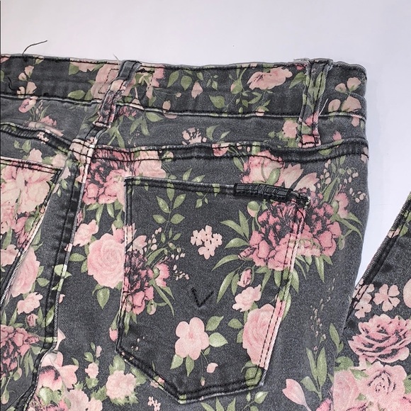 Hudson Dixie Skinny Jeans - Picture 7 of 9